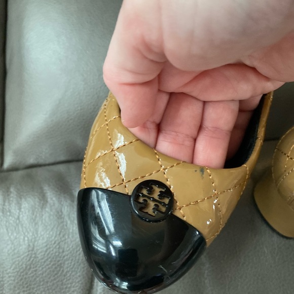 Tory Burch block heels! - Picture 3 of 5